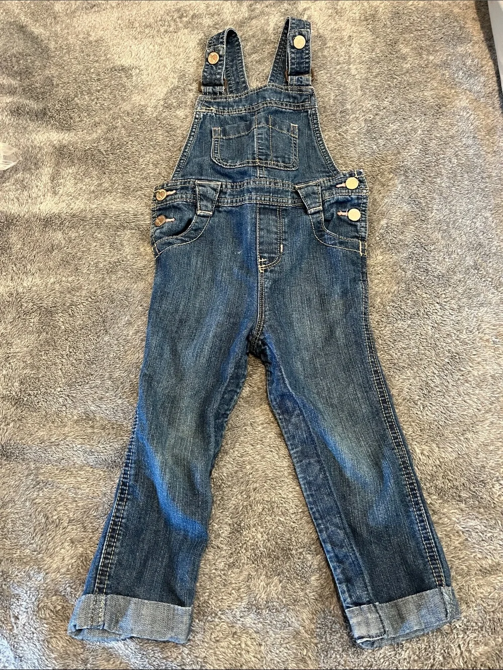 💕 2/$15 Old Navy Girls Overalls-2T